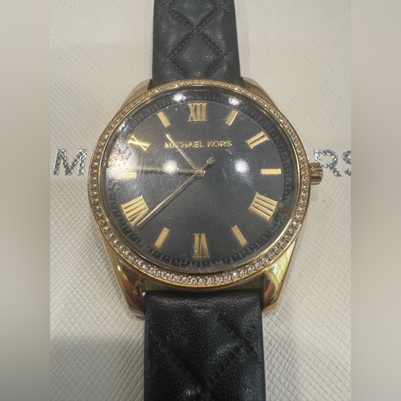 Michael Kors Gold and Black Quilted Strap Watch - Picture 2 of 4